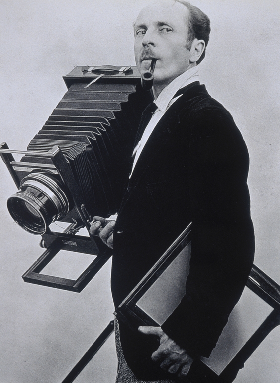 Edward Weston by Tina Modotti, 1924